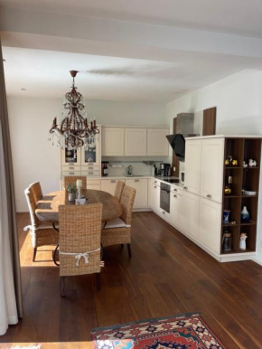 Alpine City Suite